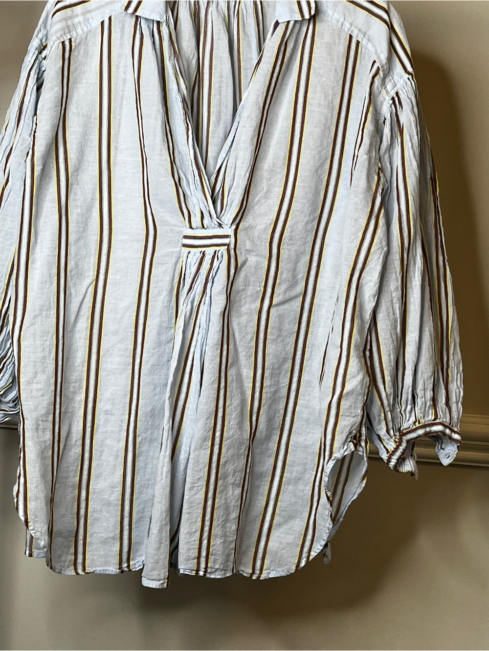 Striped V-Neck Cotton ne Quittez pas Blouse - Pale Blue with Stripes